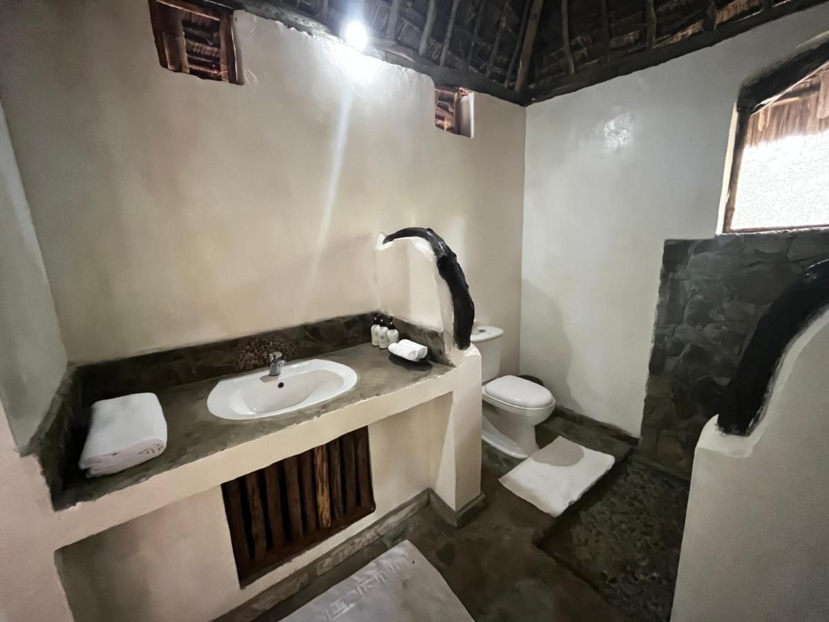 Lemara Eco Camp Hotell Kisaki Eksteriør bilde